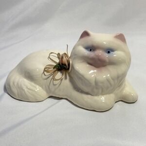 Vintage Ceramic White Pink Persian Cat‎ Kitten Statue Laying Down 10"
